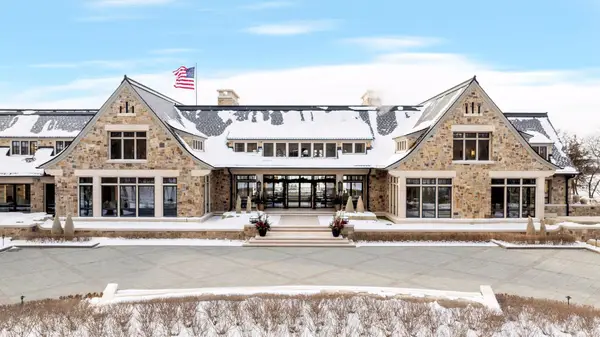 2770 Gale Road, Wayzata, MN 55391