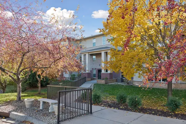 9225 Medicine Lake Road #311B, Golden Valley, MN 55427