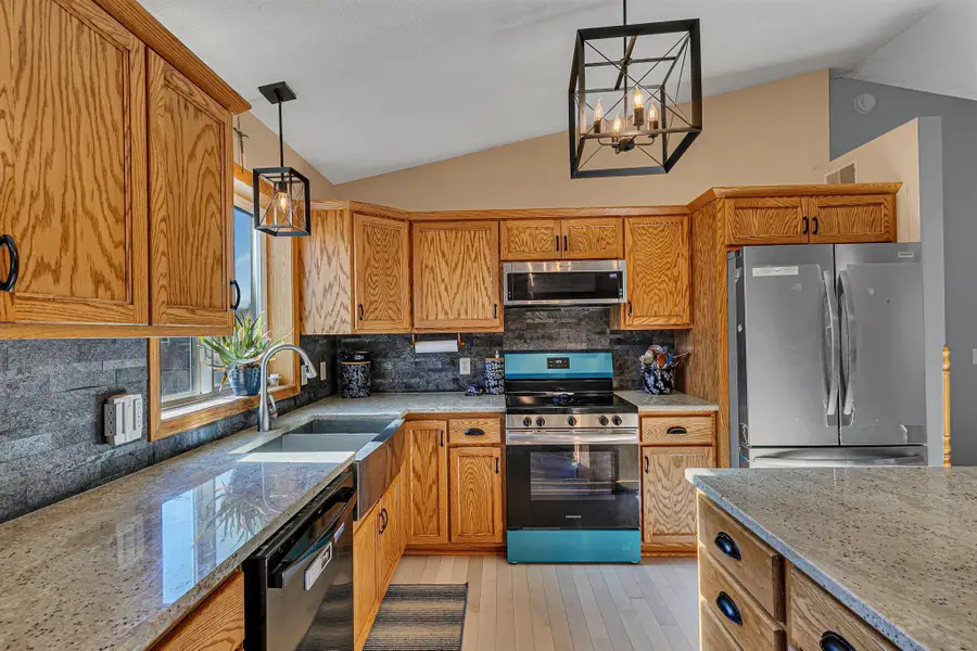 506 Oak Pond Drive, Sartell, MN 56377 - Image #3