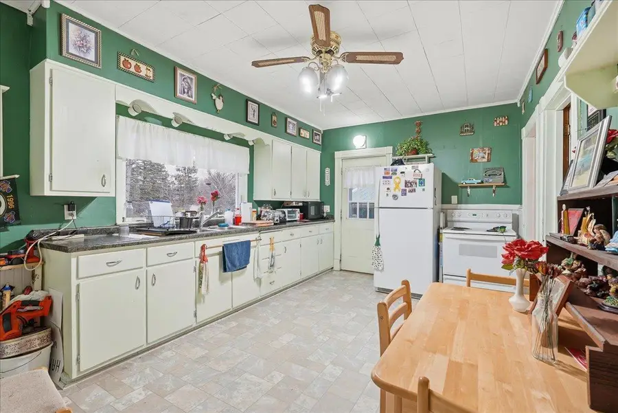 641 W Main Street #W, Ellsworth, WI 54011 - Image #3