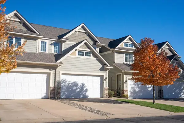 1077 Provence Lane, Waconia, MN 55387