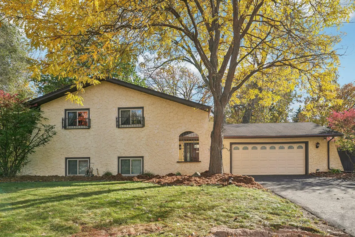 3017 74th Avenue N, Brooklyn Park, MN 55444 - Image #1