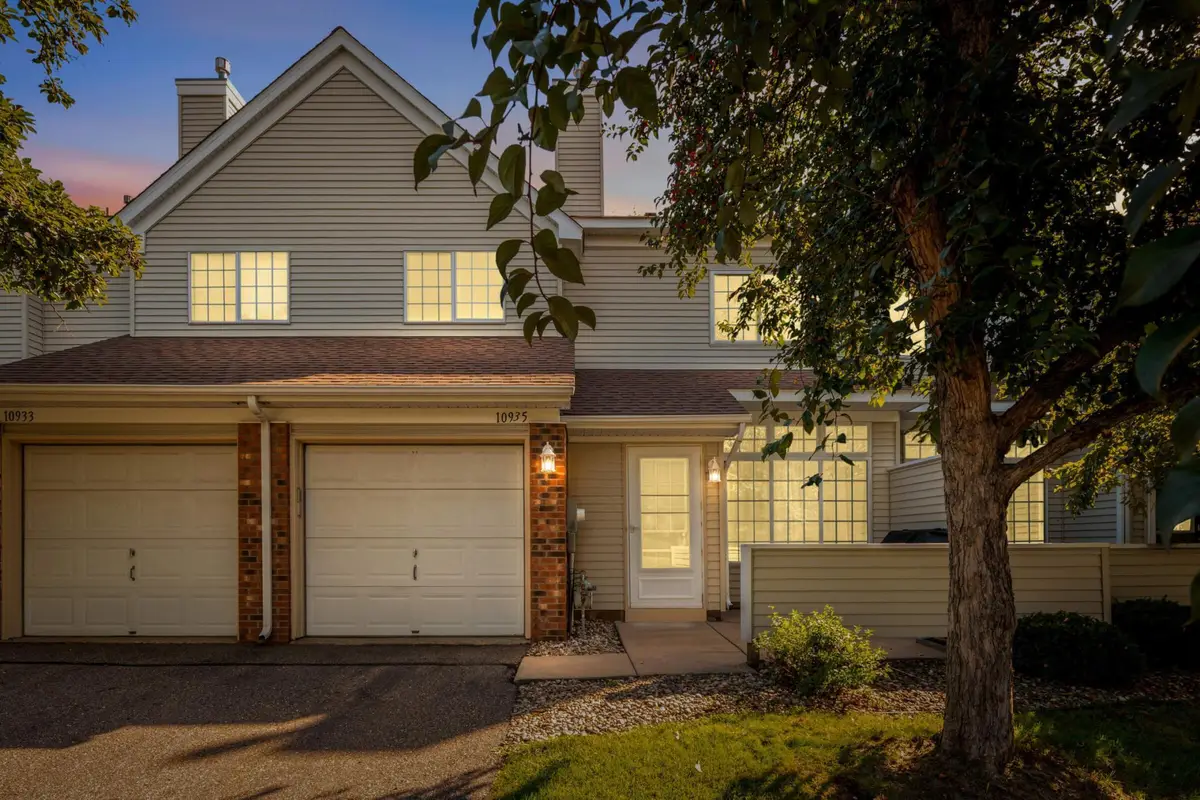 10935 Oregon Avenue S, Bloomington, MN 55438 - Image #1