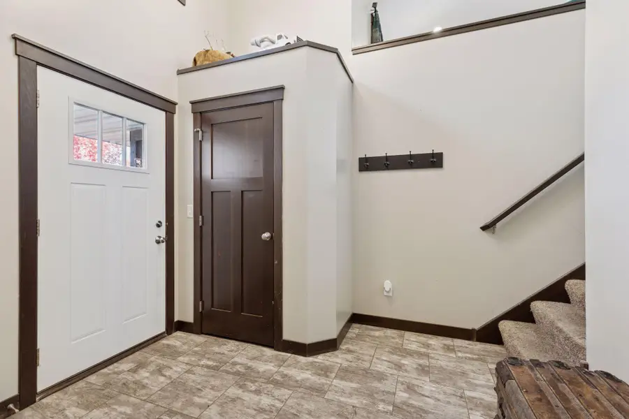 1050 Pheasant Run, New Richmond, WI 54017 - Image #2