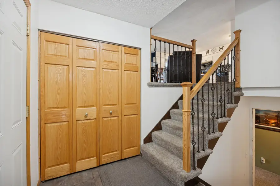 10648 Wren Street Nw, Coon Rapids, MN 55433 - Image #2