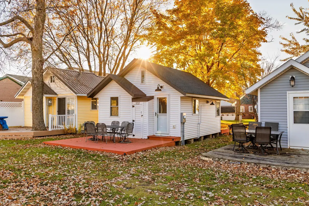 1727 E Lake Street, Osakis, MN 56360 - Image #1