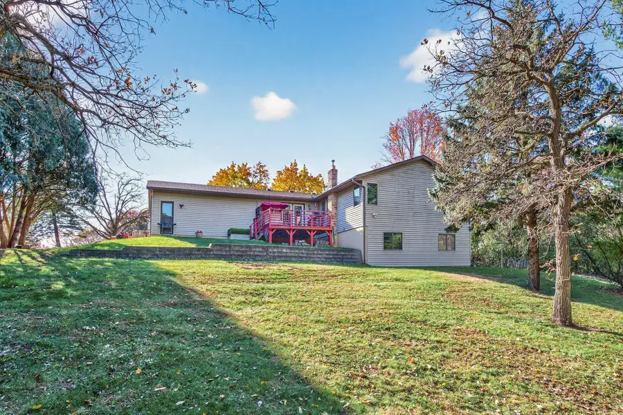 719 Countryview Circle, Hudson, WI 54016 - Image #2