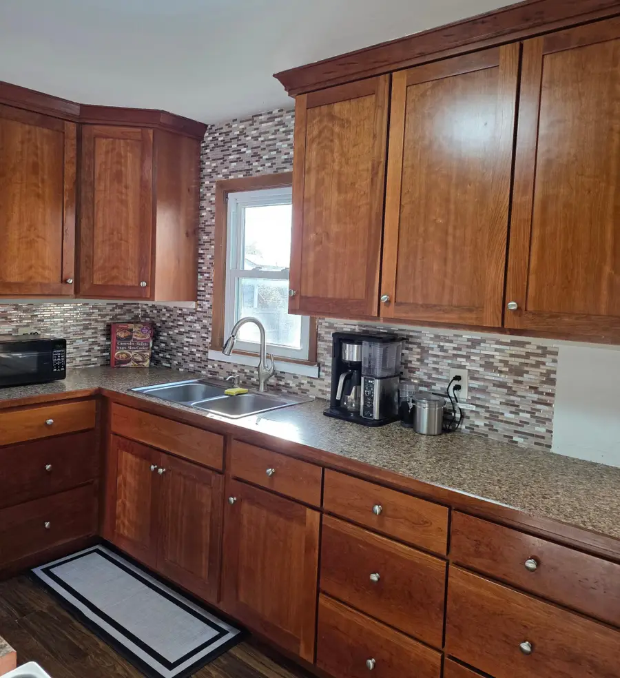 507 3rd Street Se, Dodge Center, MN 55927 - Image #2