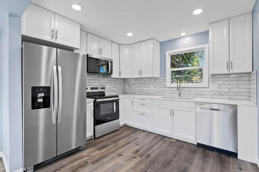 11927 Vintage Street Nw, Coon Rapids, MN 55433 - Image #2