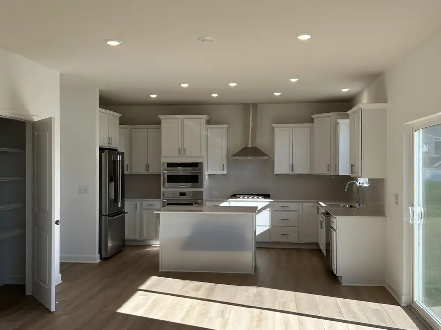 1914 Ironwood Drive, Carver, MN 55315 - Image #2