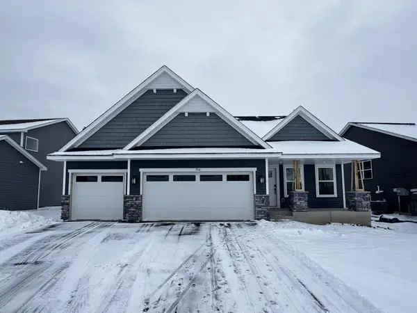 1916 Ironwood Drive, Carver, MN 55315