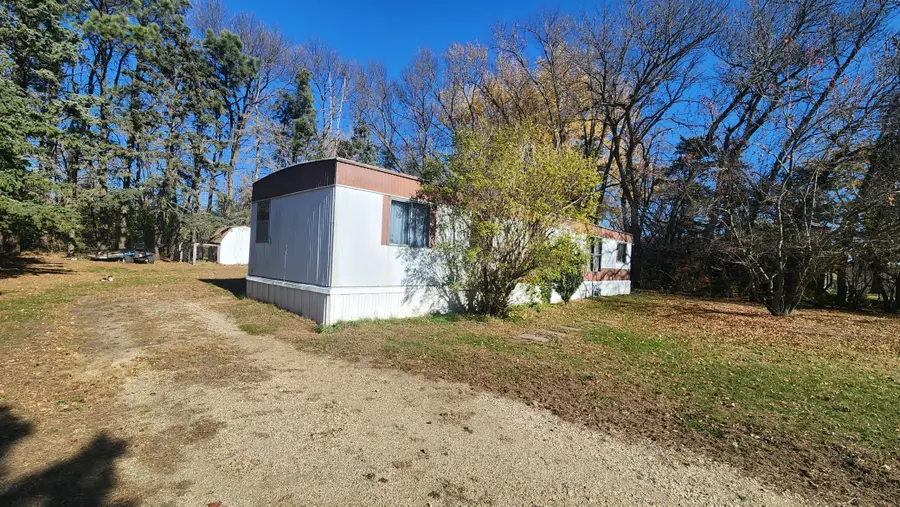 512 2nd Street W, Jasper, MN 56144 - Image #2