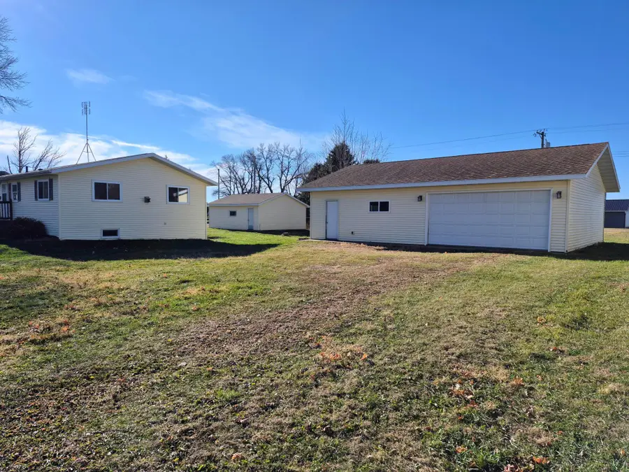 201 2nd Street N, Darfur, MN 56022 - Image #3