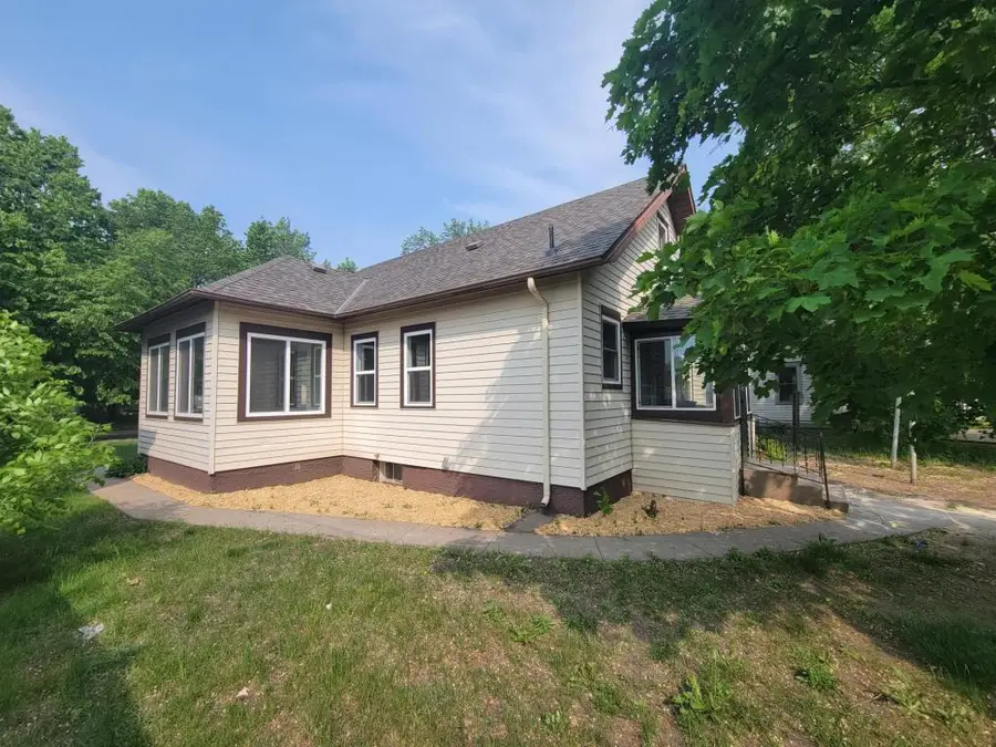 220 4th Avenue Ne, Saint Cloud, MN 56304 - Image #2