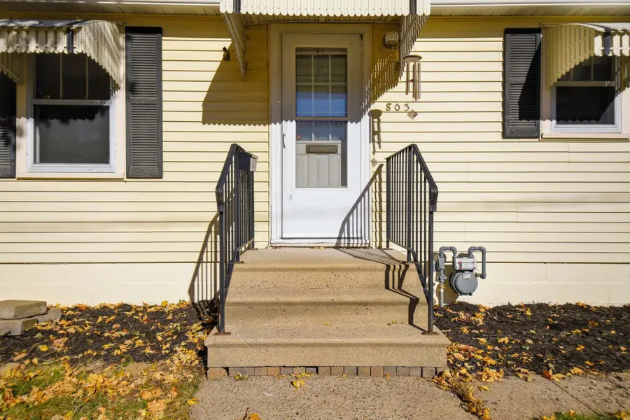 803 12th Avenue Se, Austin, MN 55912 - Image #2