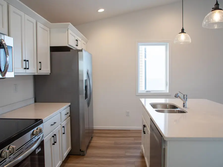 854 1 Avenue S, Horace, ND 58047 - #3
