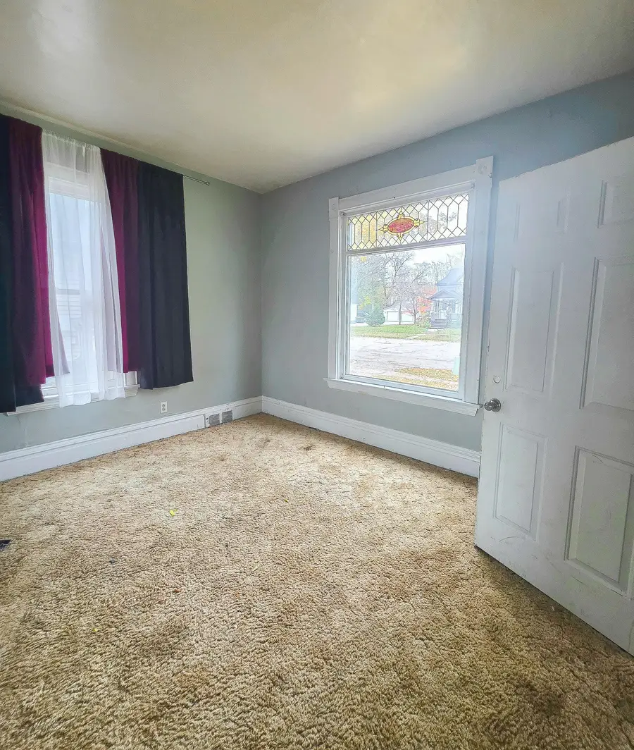 805 4th Street Sw, Willmar, MN 56201 - Image #3