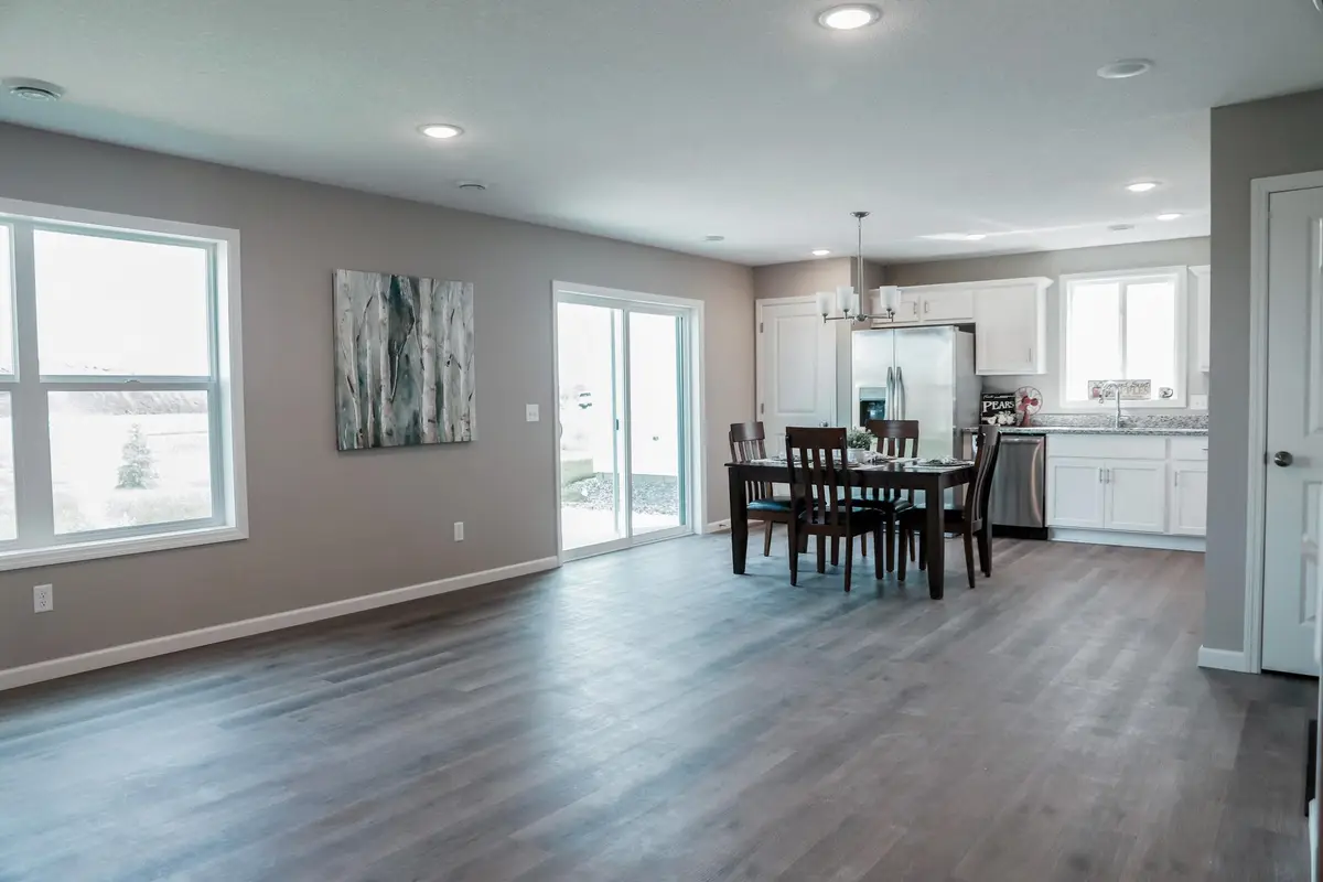 618 47th Avenue Ne, Saint Cloud, MN 56304 - Image #1