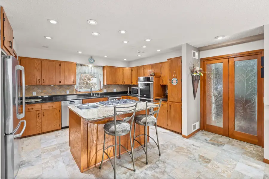 200 Griffin Avenue Ne, Hutchinson, MN 55350 - #2