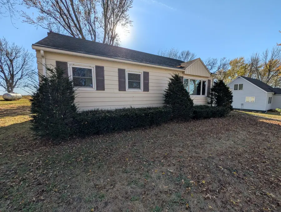 908 W State Street, Kiester, MN 56051 - Image #2