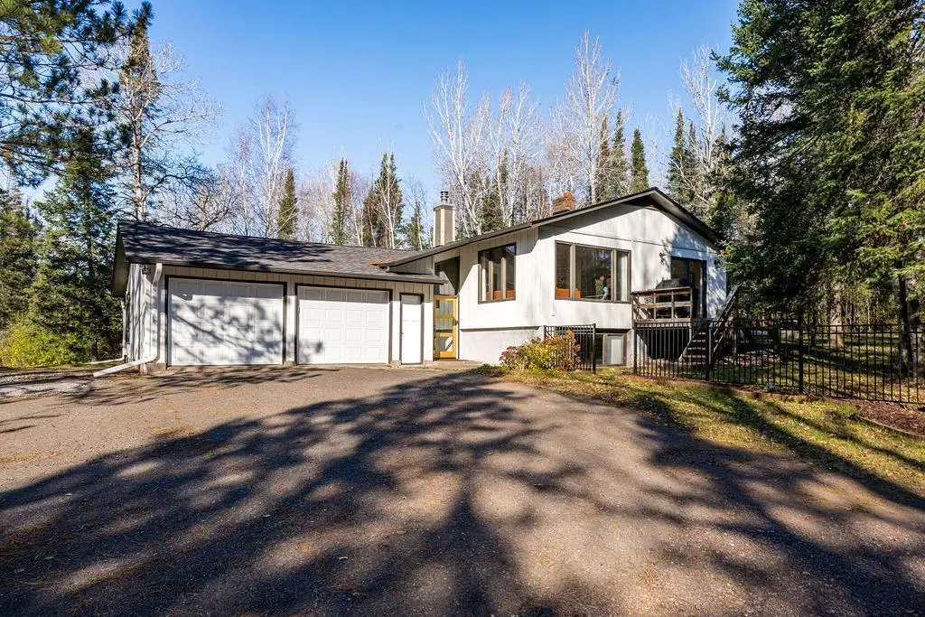 5211 Albert Olson Road, Duluth, MN 55804 - Image #1