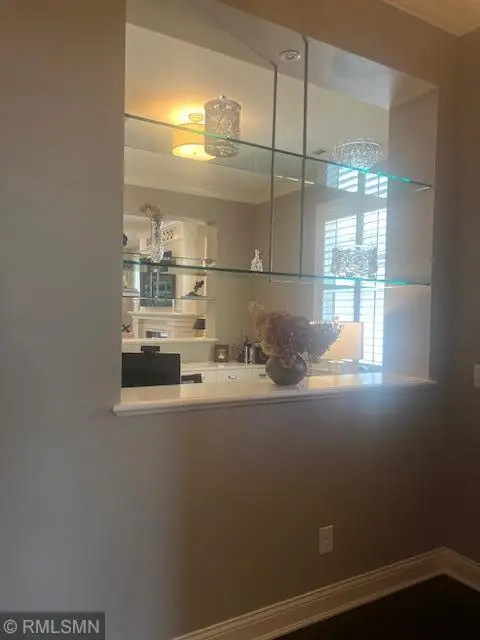 5014 Dale Ridge Road, Woodbury, MN 55129 - Image #3