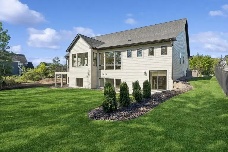 1XX Stonebrooke Curve, Shakopee, MN 55379 - Image #3