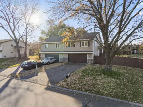 7520 Upper 167th Street W, Lakeville, MN 55044