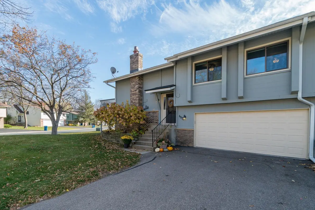 6970 Pima Lane, Chanhassen, MN 55317 - Image #1