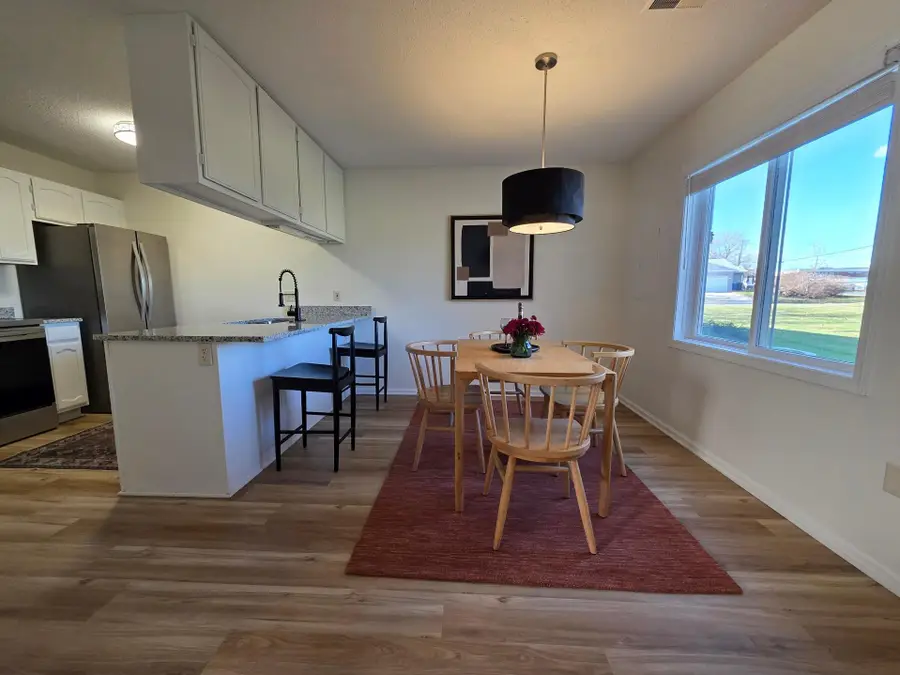 8864 Cottonwood Lane N, Maple Grove, MN 55369 - Image #2