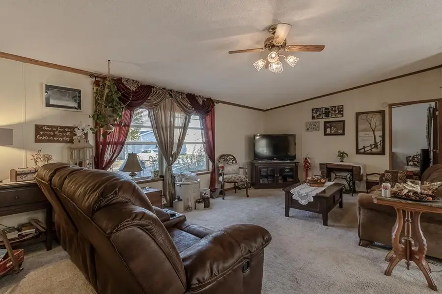 2067 Winchester Way, North Mankato, MN 56003 - Image #2