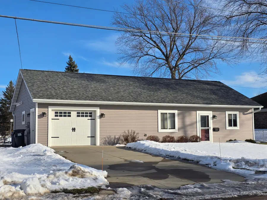 411 Bullis Street, Kenyon, MN 55946 - #2