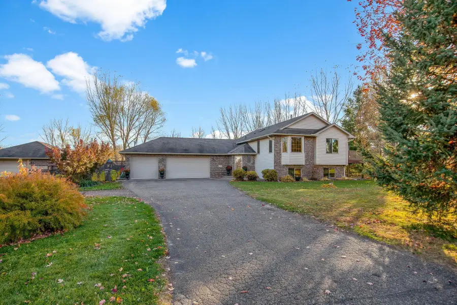 13561 279th Street, Lindstrom, MN 55045 - Image #2