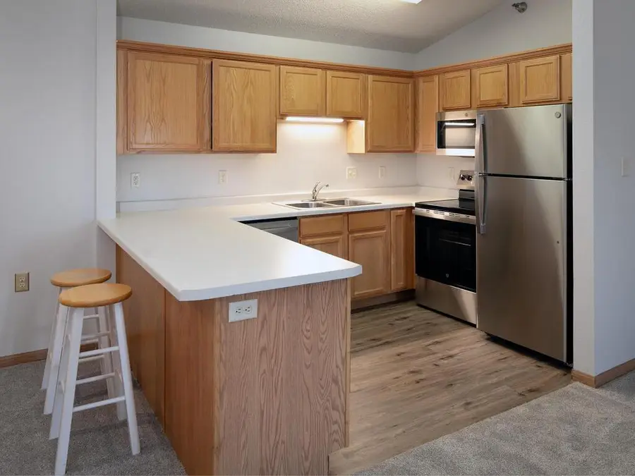 1321 Lake Drive W #320, Chanhassen, MN 55317 - Image #2