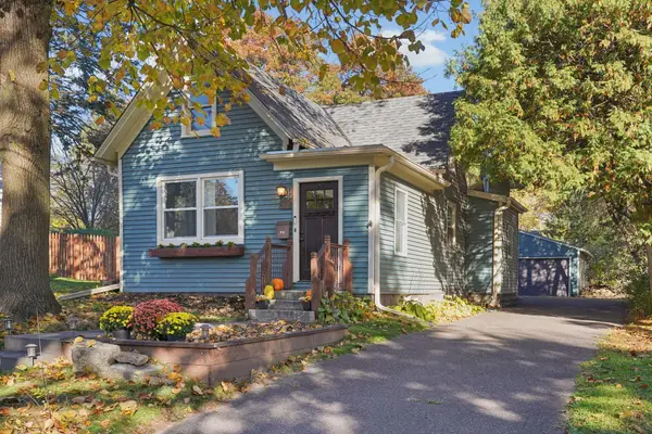 418 Saint Croix Avenue W, Stillwater, MN 55082