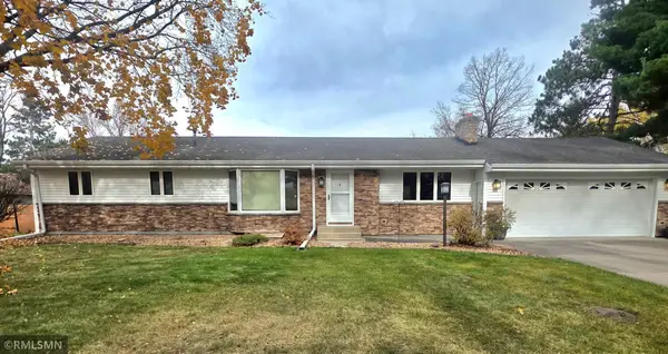 608 82nd Avenue N, Brooklyn Park, MN 55444