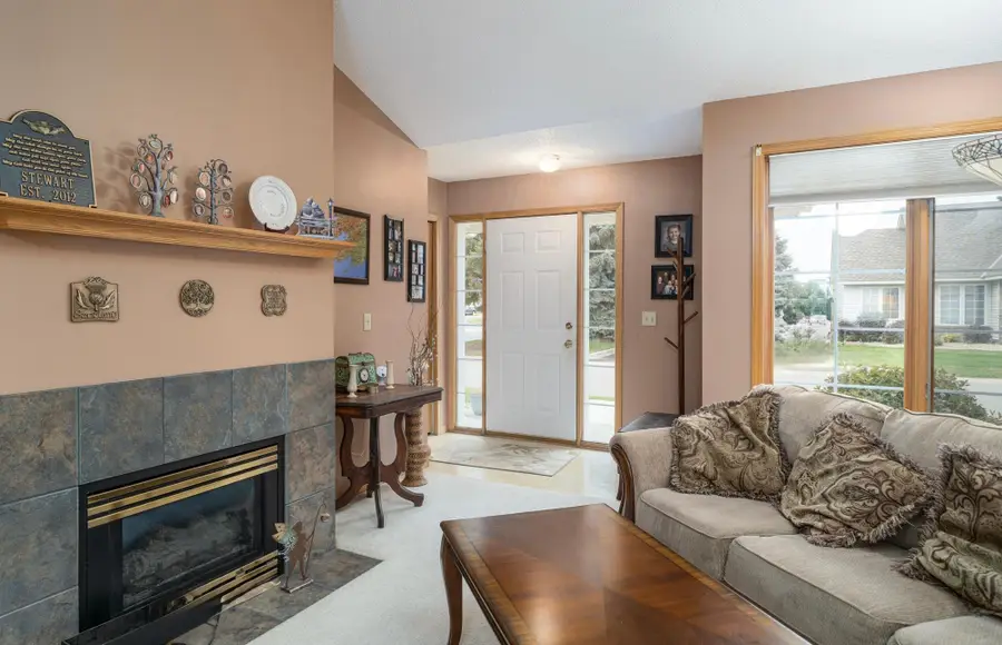3233 Northdale Lane Nw, Coon Rapids, MN 55448 - Image #2