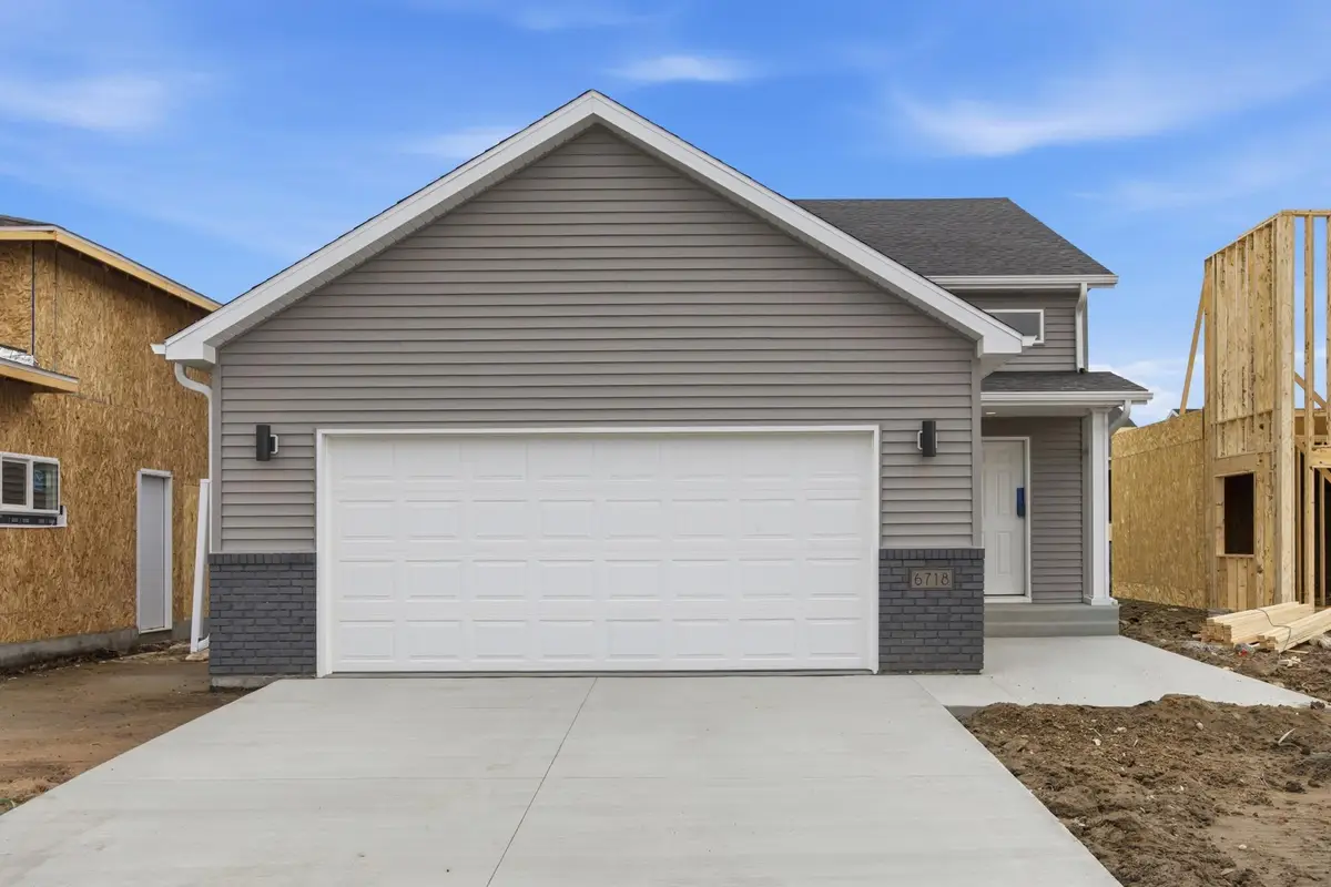 6718 Belding Drive S, Fargo, ND 58104 - #1
