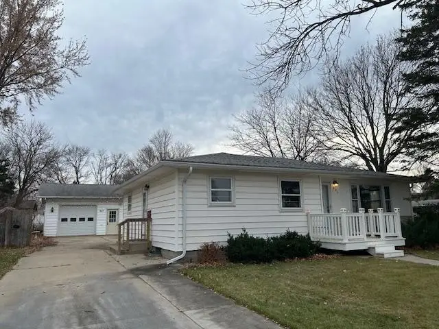 627 Southview Drive, Marshall, MN 56258 - Image #1