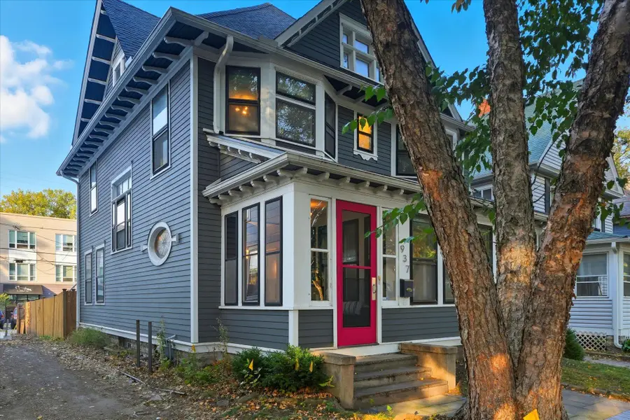 937 Hague Avenue, Saint Paul, MN 55104 - Image #2