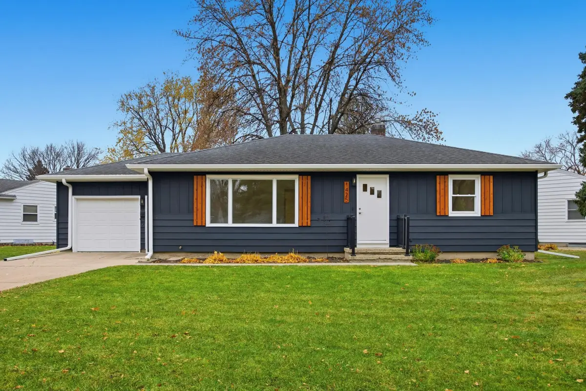 1425 11th Street S, Fargo, ND 58103 - Image #1