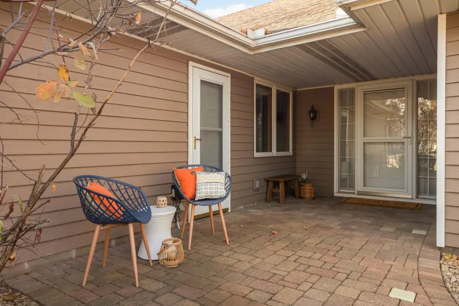 1089 Serene Court, Shoreview, MN 55126 - Image #3