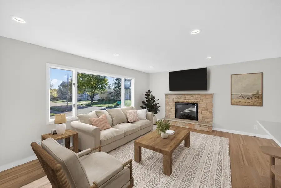 2118 21st Street Nw, Rochester, MN 55901 - Image #2