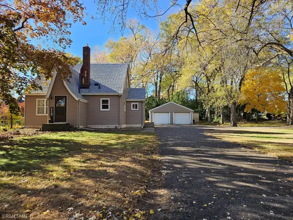 2665 Lake Shore Avenue, Little Canada, MN 55117