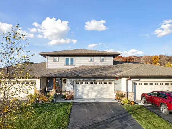 1102 Lorraine Court, Carver, MN 55315