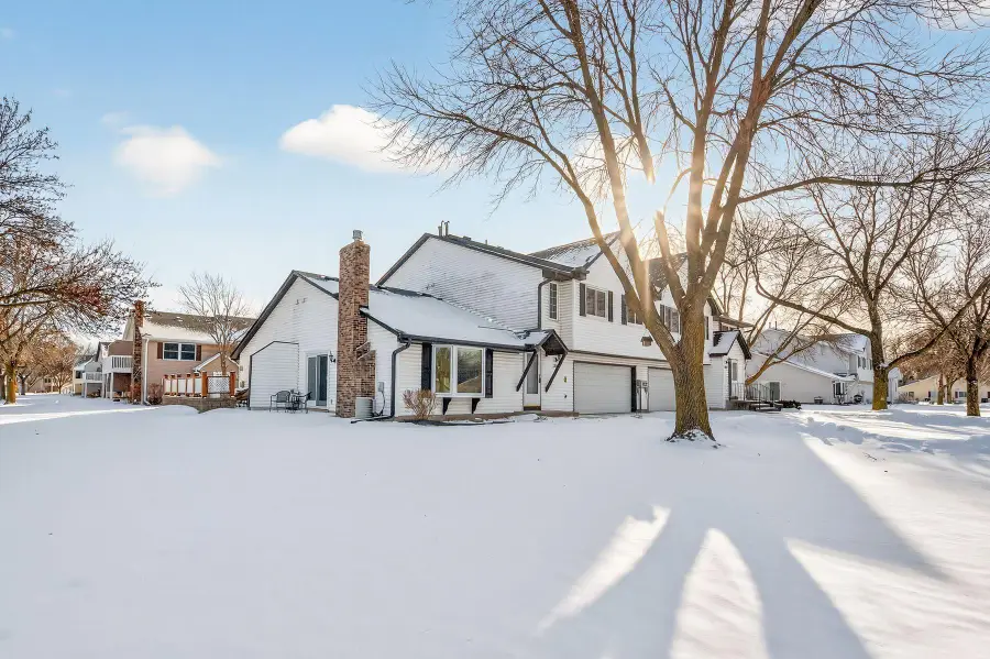 3691 Gershwin Lane N, Oakdale, MN 55128 - #3