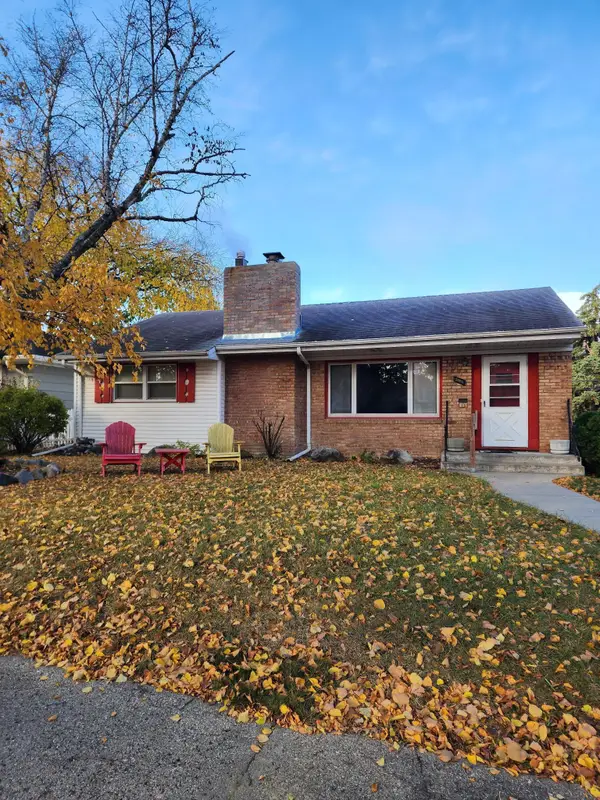 3553 Abbott Avenue N, Robbinsdale, MN 55422