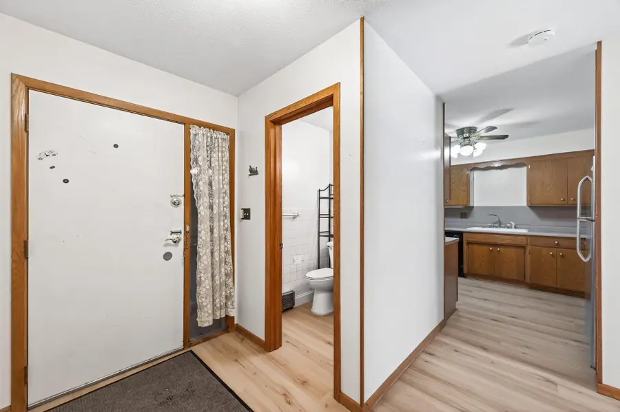 3513 37th Avenue Ne, Saint Anthony, MN 55421 - #3