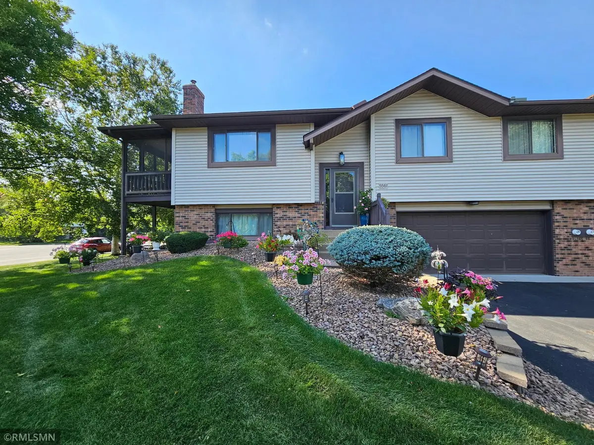 5561 Donegal Drive, Shoreview, MN 55126 - Image #1