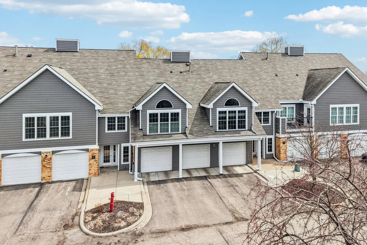 6145 Chasewood Parkway #202, Minnetonka, MN 55343 - #1
